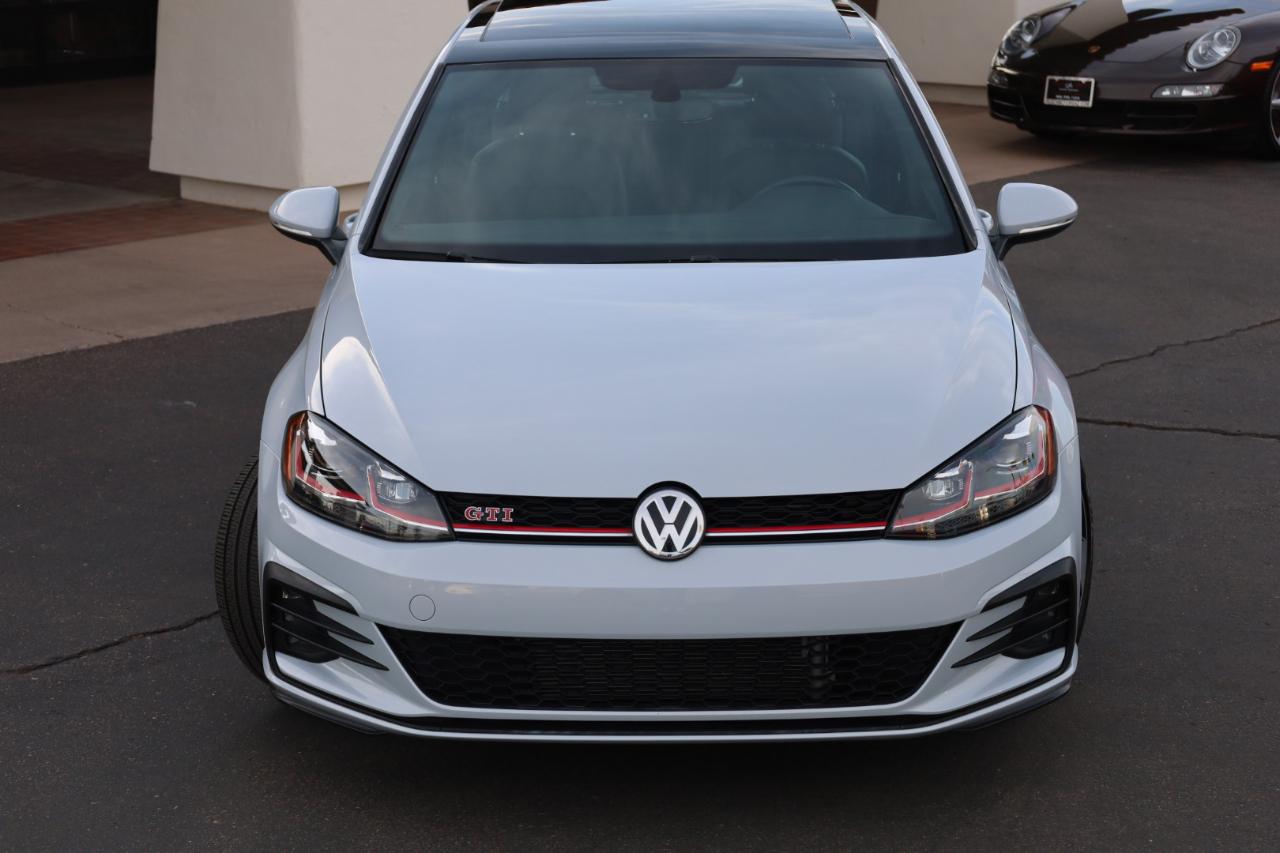 Volkswagen Golf GTI SE 2020