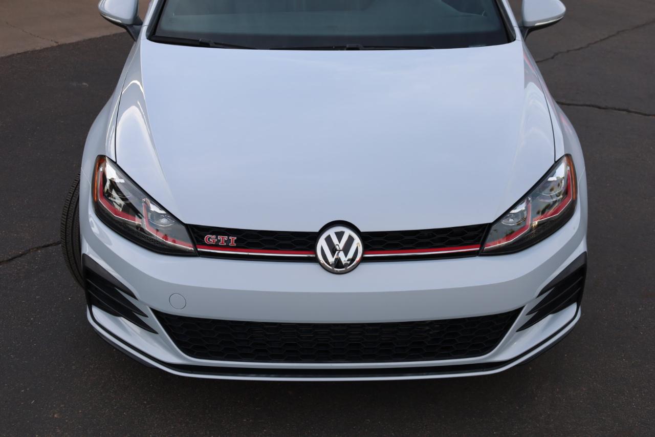 Volkswagen Golf GTI SE 2020