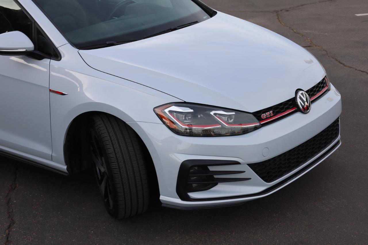 Volkswagen Golf GTI SE 2020