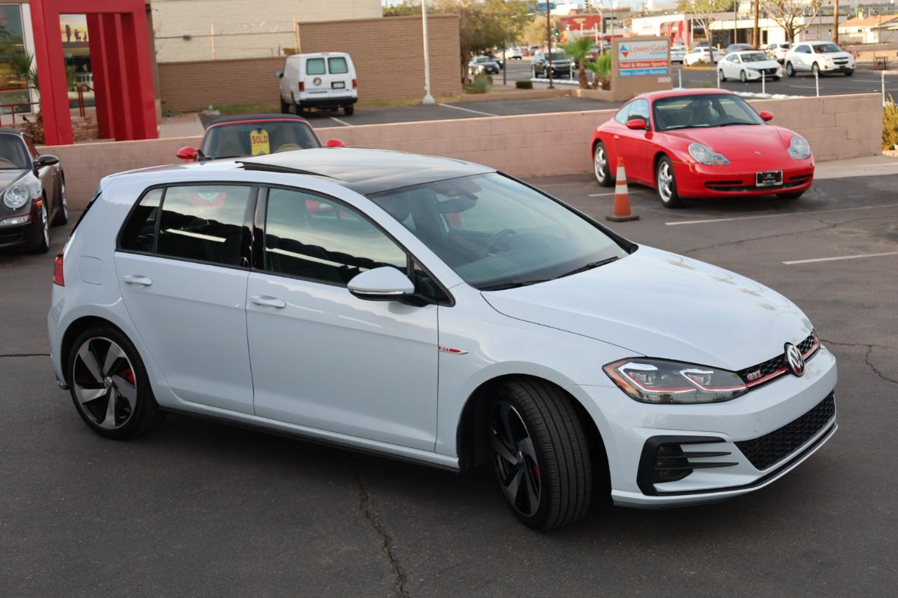 Volkswagen Golf GTI SE 2020