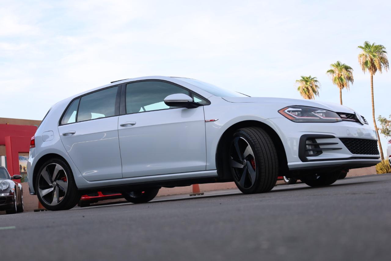 Volkswagen Golf GTI SE 2020