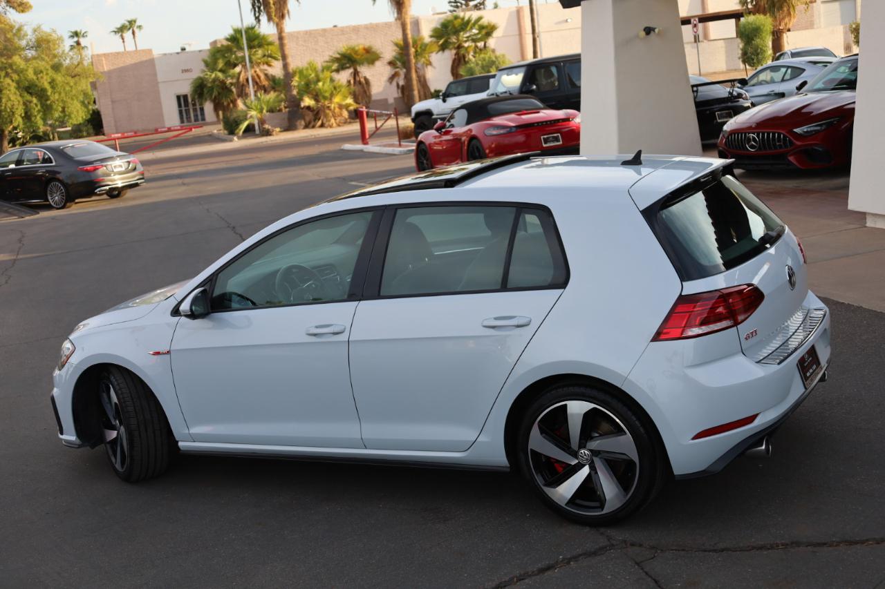 Volkswagen Golf GTI SE 2020