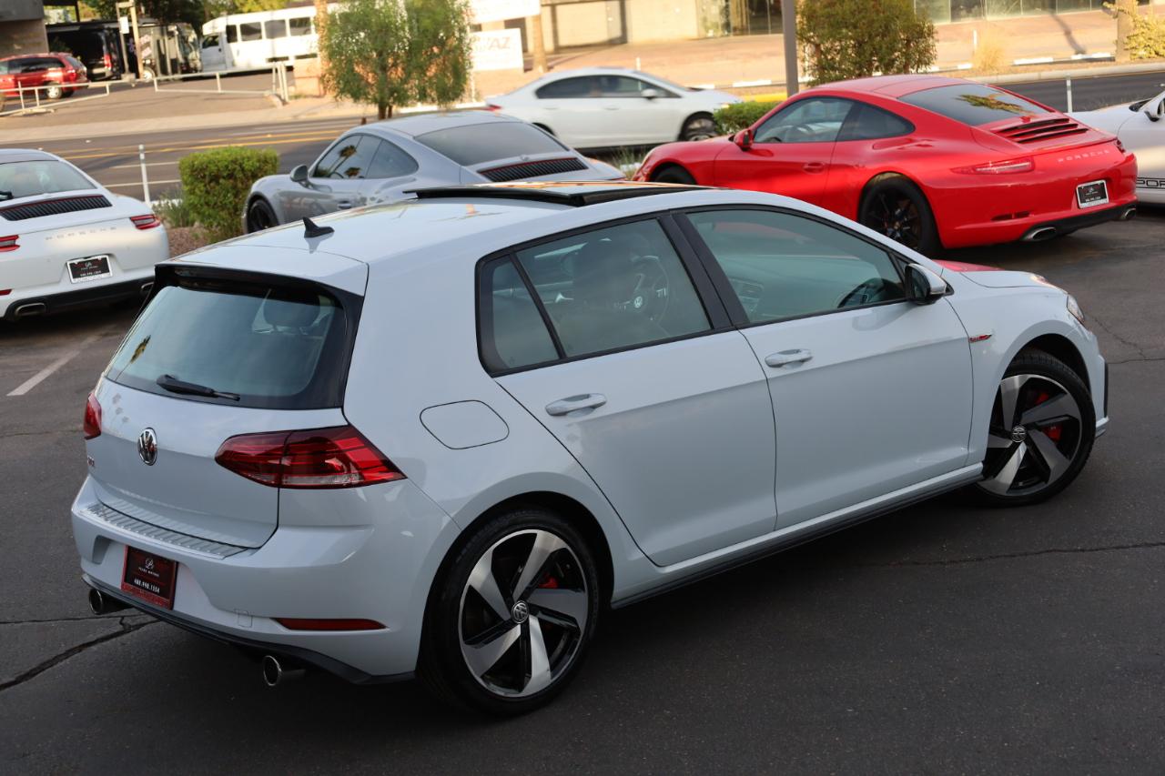 Volkswagen Golf GTI SE 2020