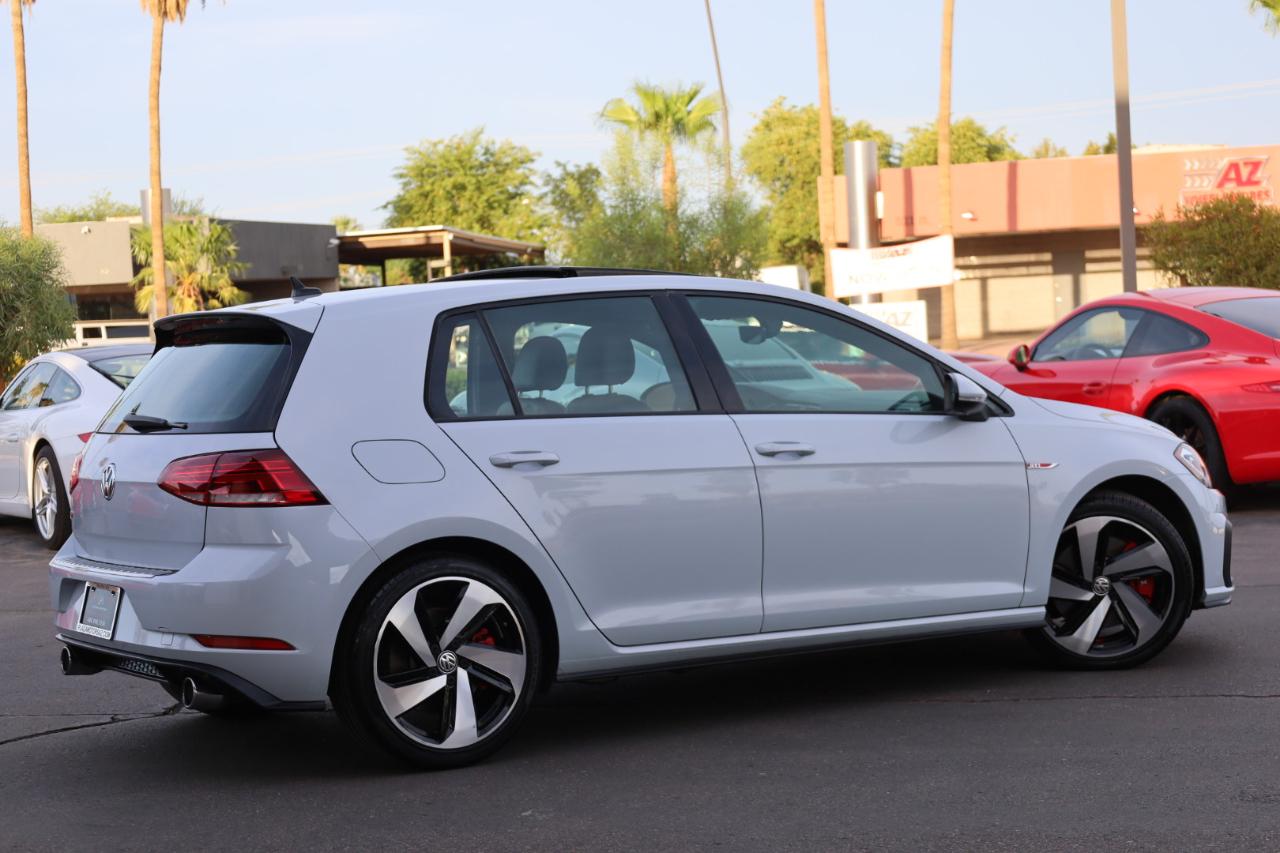 Volkswagen Golf GTI SE 2020