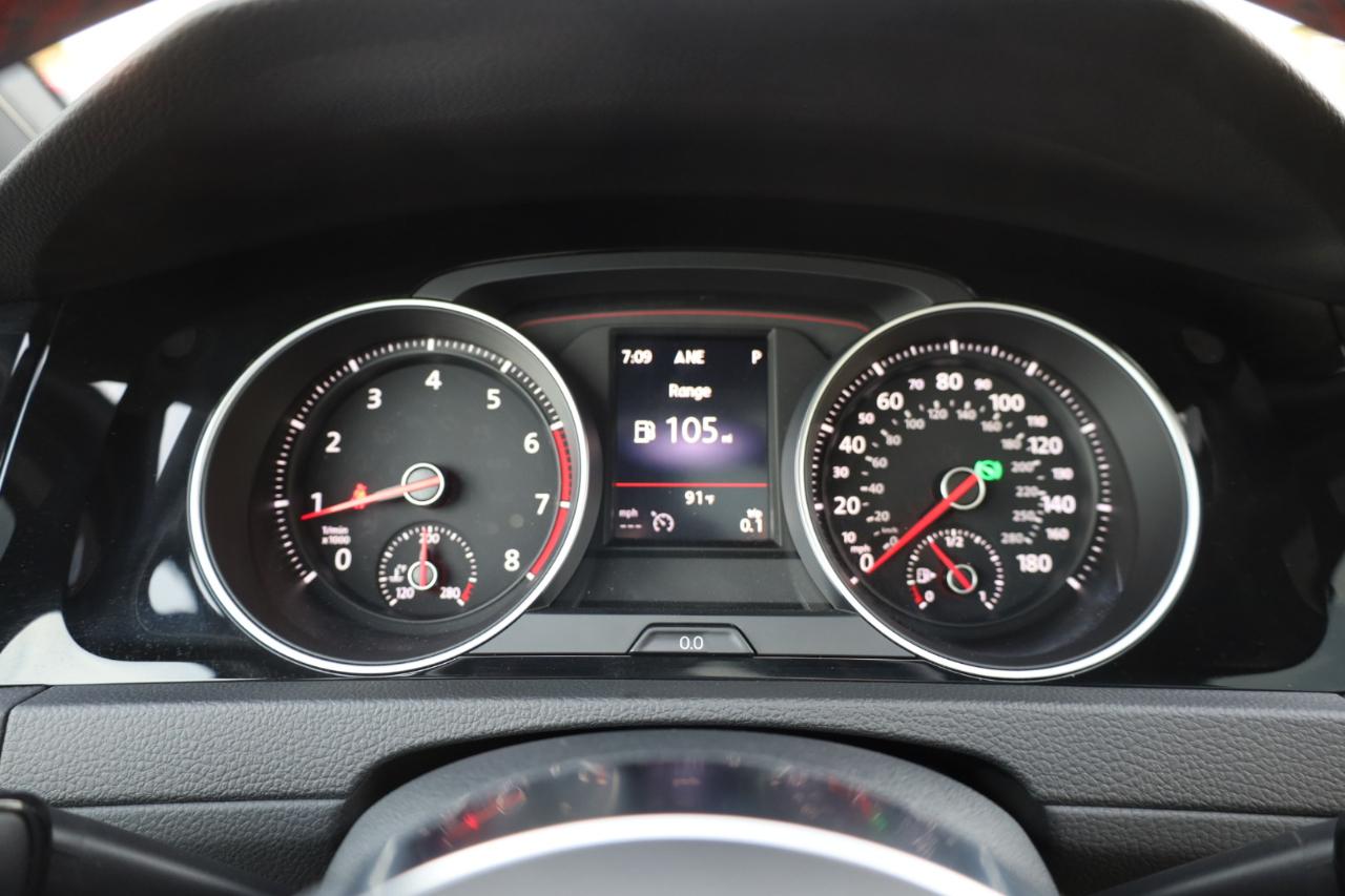 Volkswagen Golf GTI SE 2020