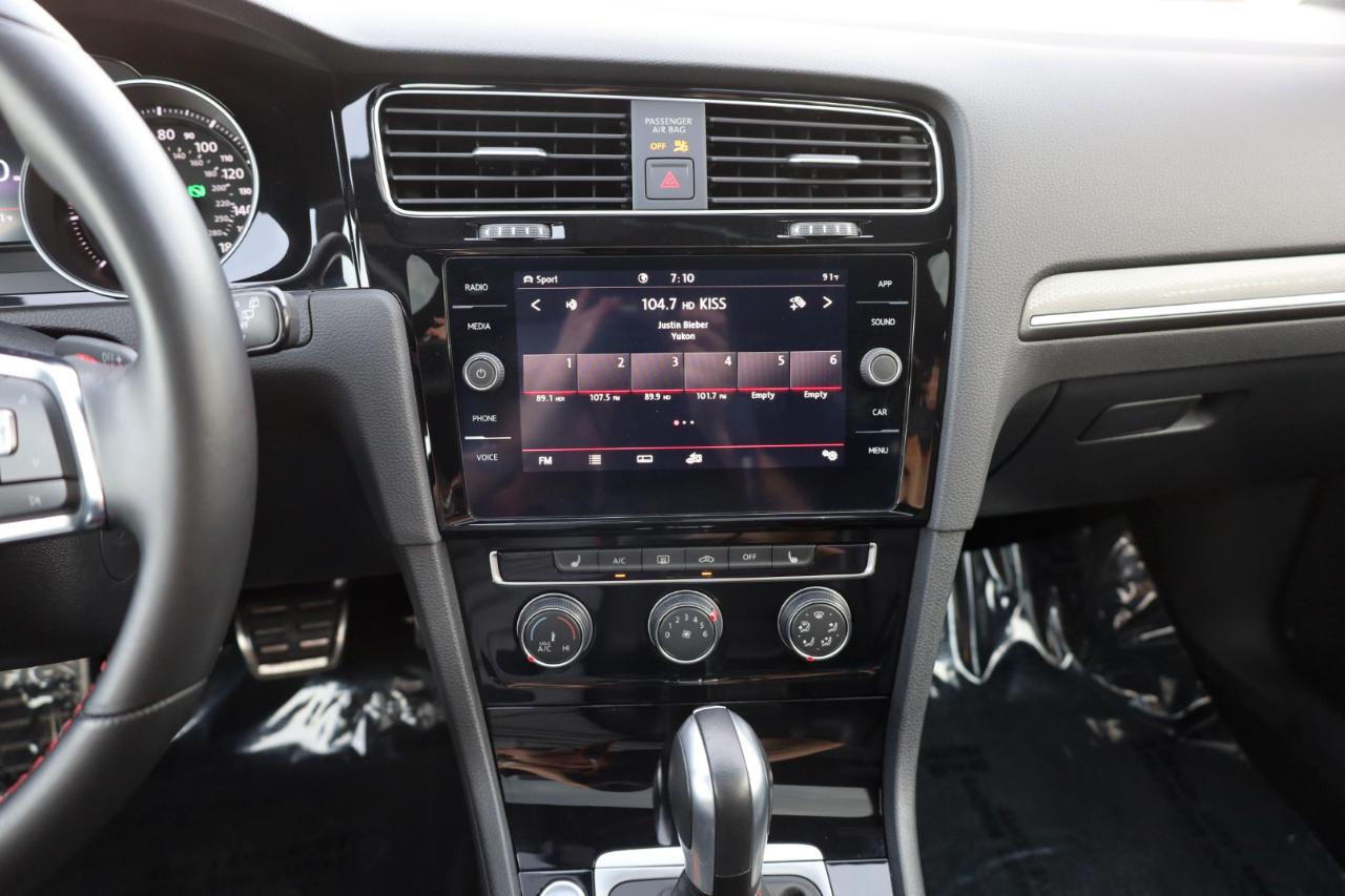 Volkswagen Golf GTI SE 2020