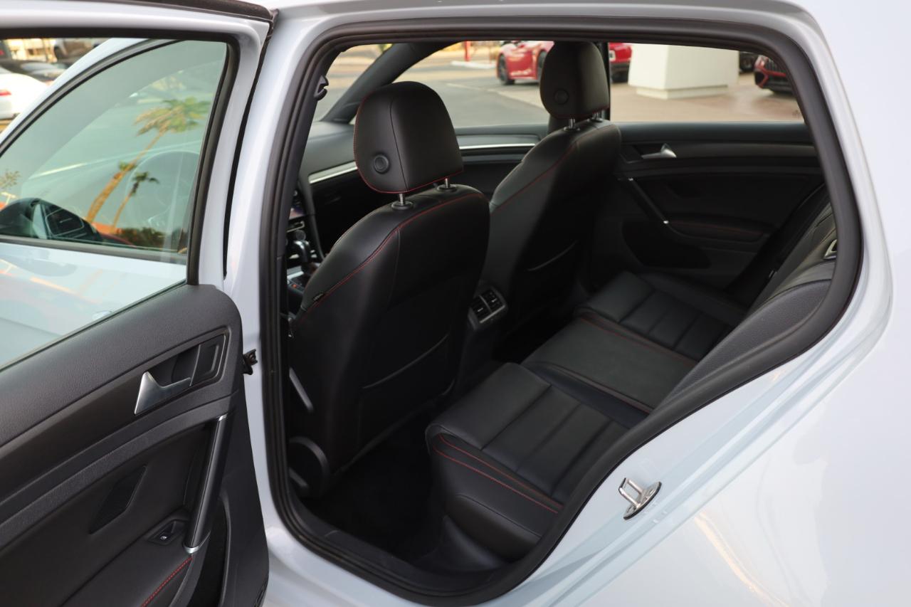 Volkswagen Golf GTI SE 2020
