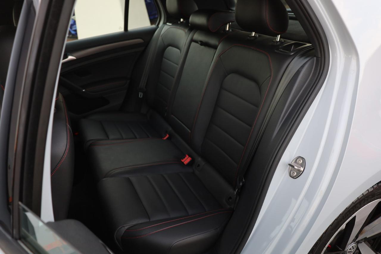 Volkswagen Golf GTI SE 2020