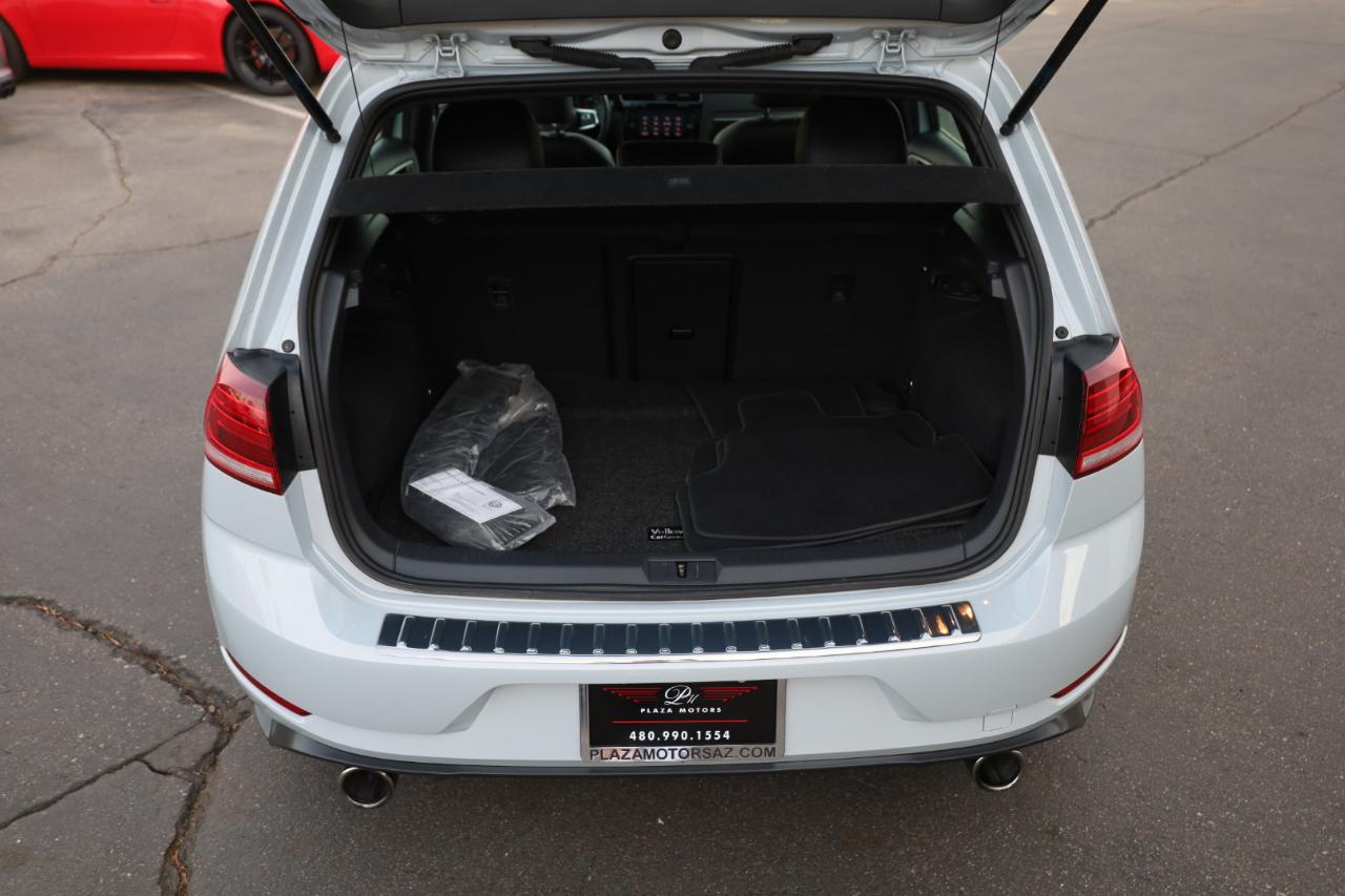 Volkswagen Golf GTI SE 2020