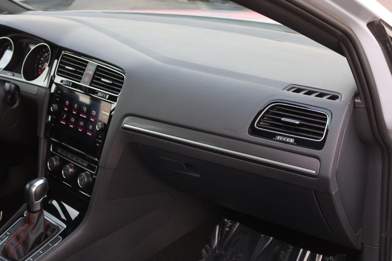 Volkswagen Golf GTI SE 2020