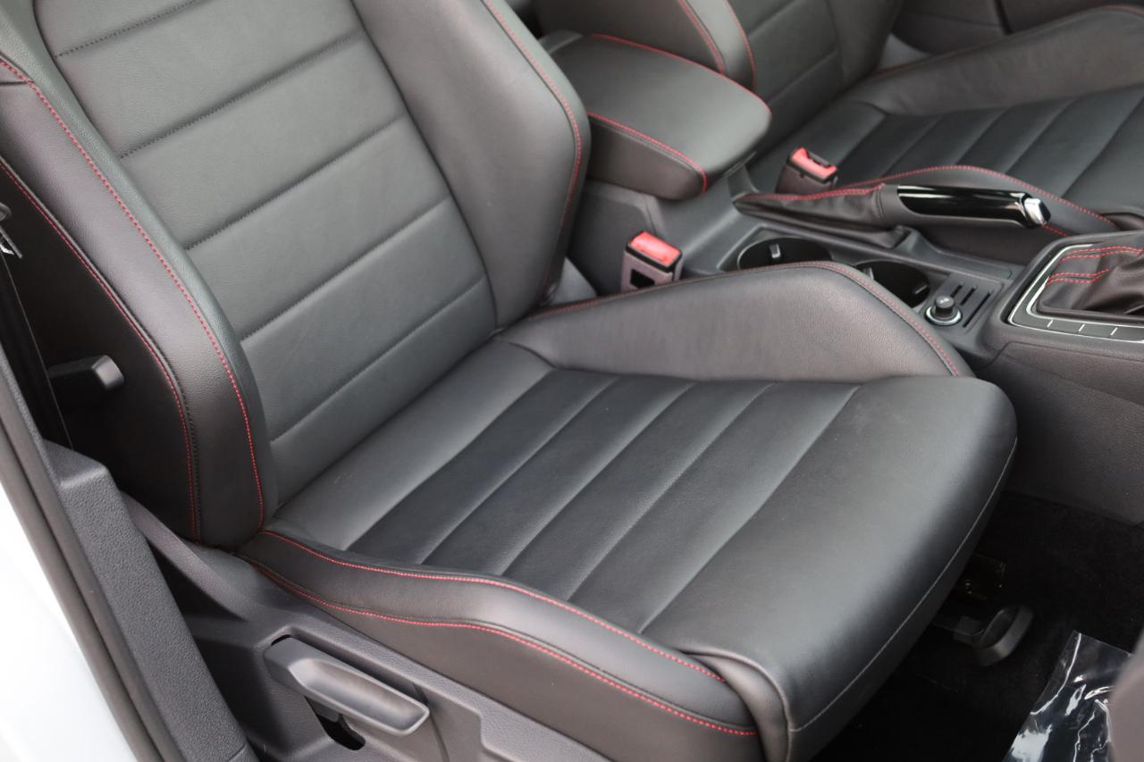 Volkswagen Golf GTI SE 2020