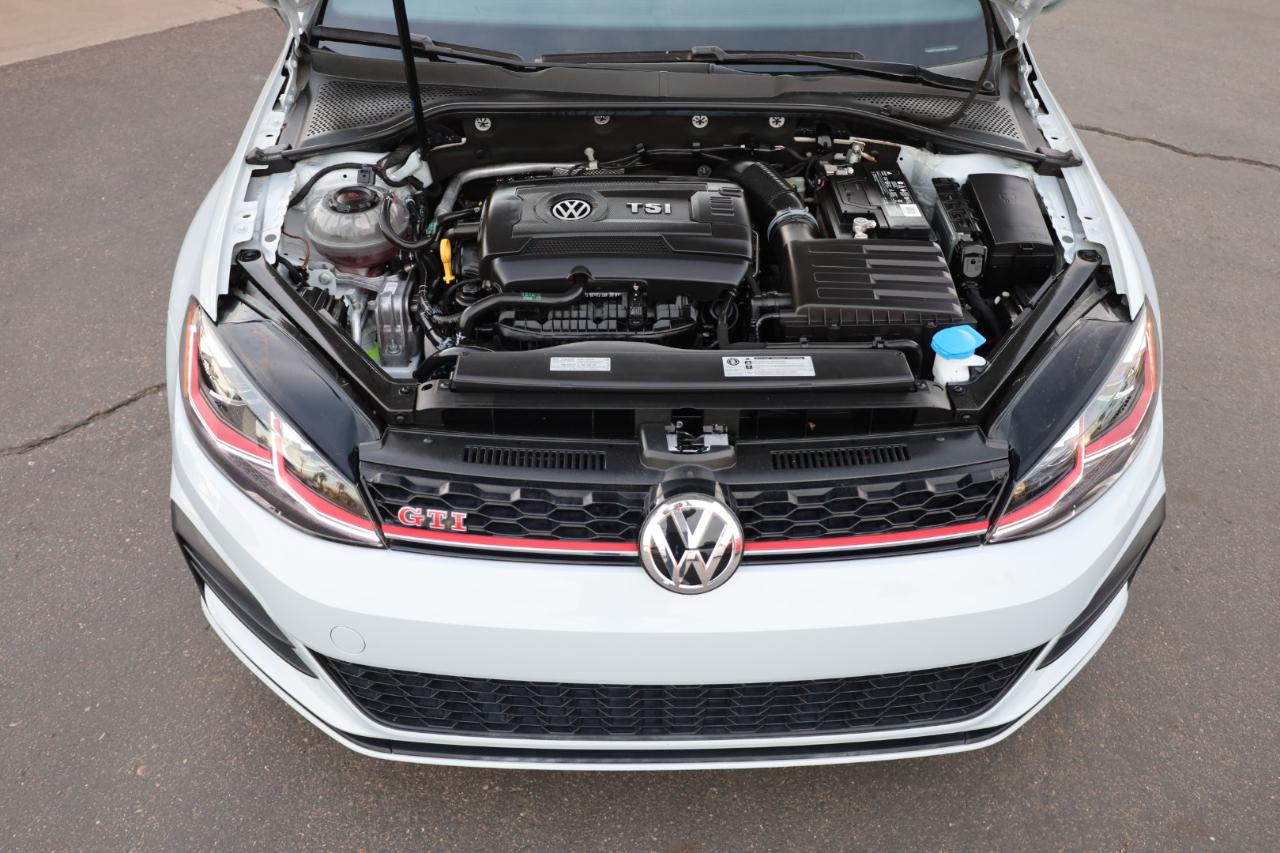 Volkswagen Golf GTI SE 2020