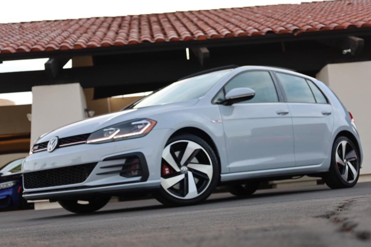 Volkswagen Golf GTI SE 2020