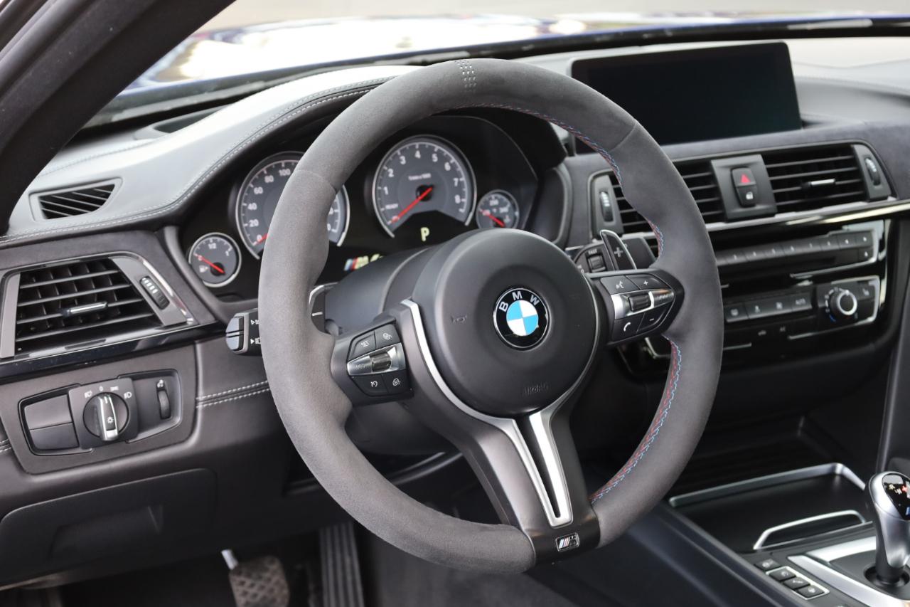 BMW M4 CS Coupe 2019