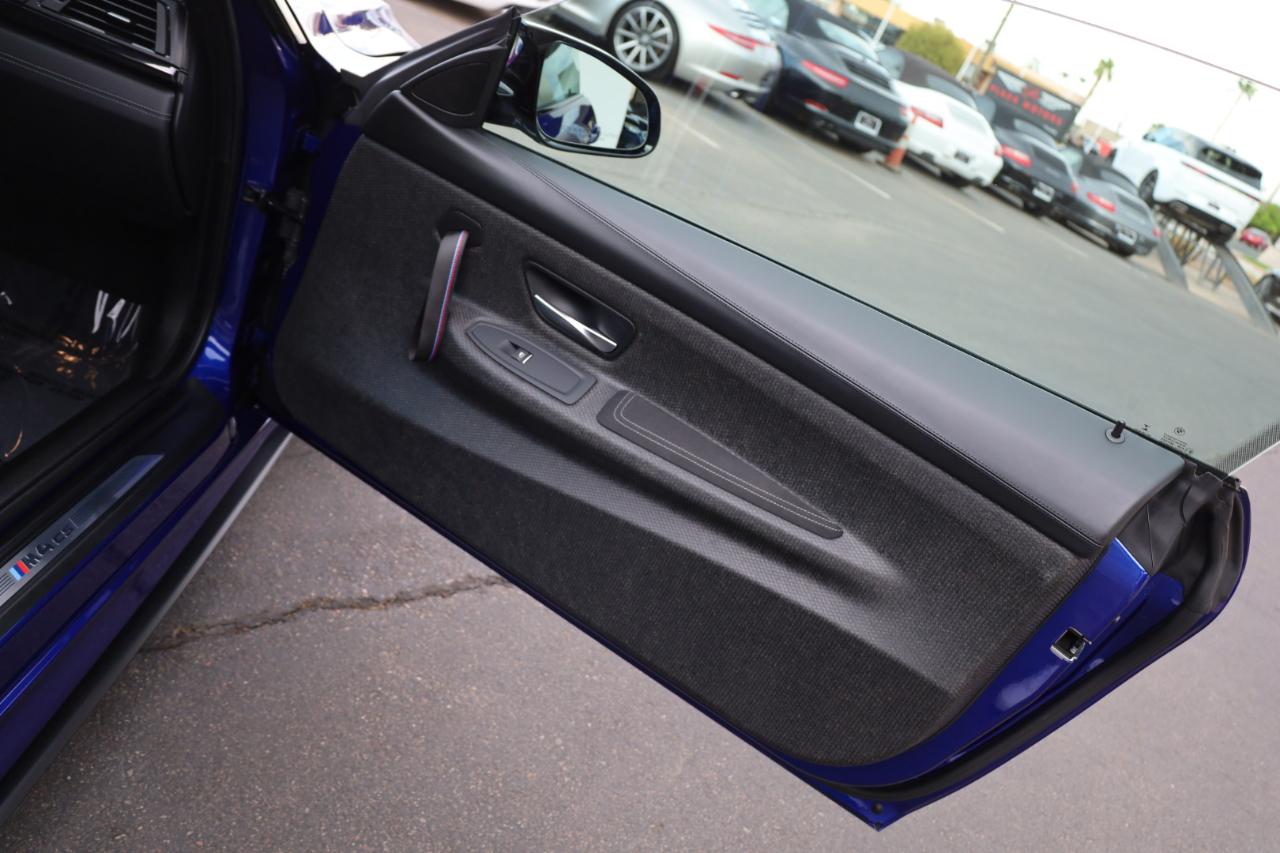 BMW M4 CS Coupe 2019