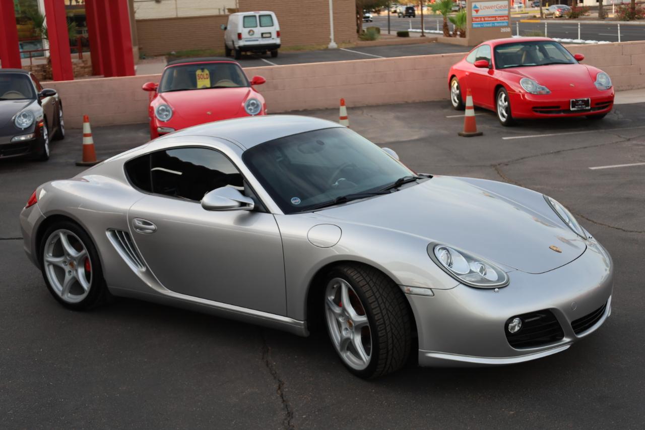 Porsche Cayman S 2010