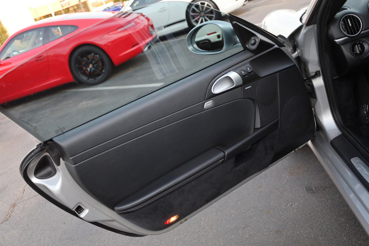 Porsche Cayman S 2010