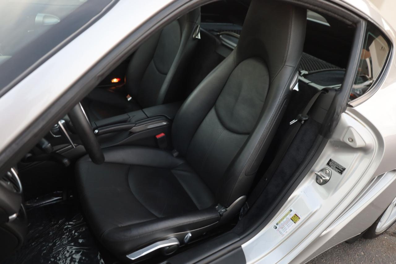 Porsche Cayman S 2010