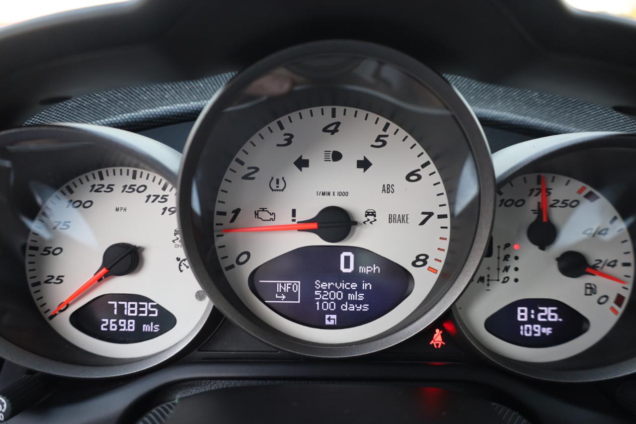 Porsche Cayman S 2010
