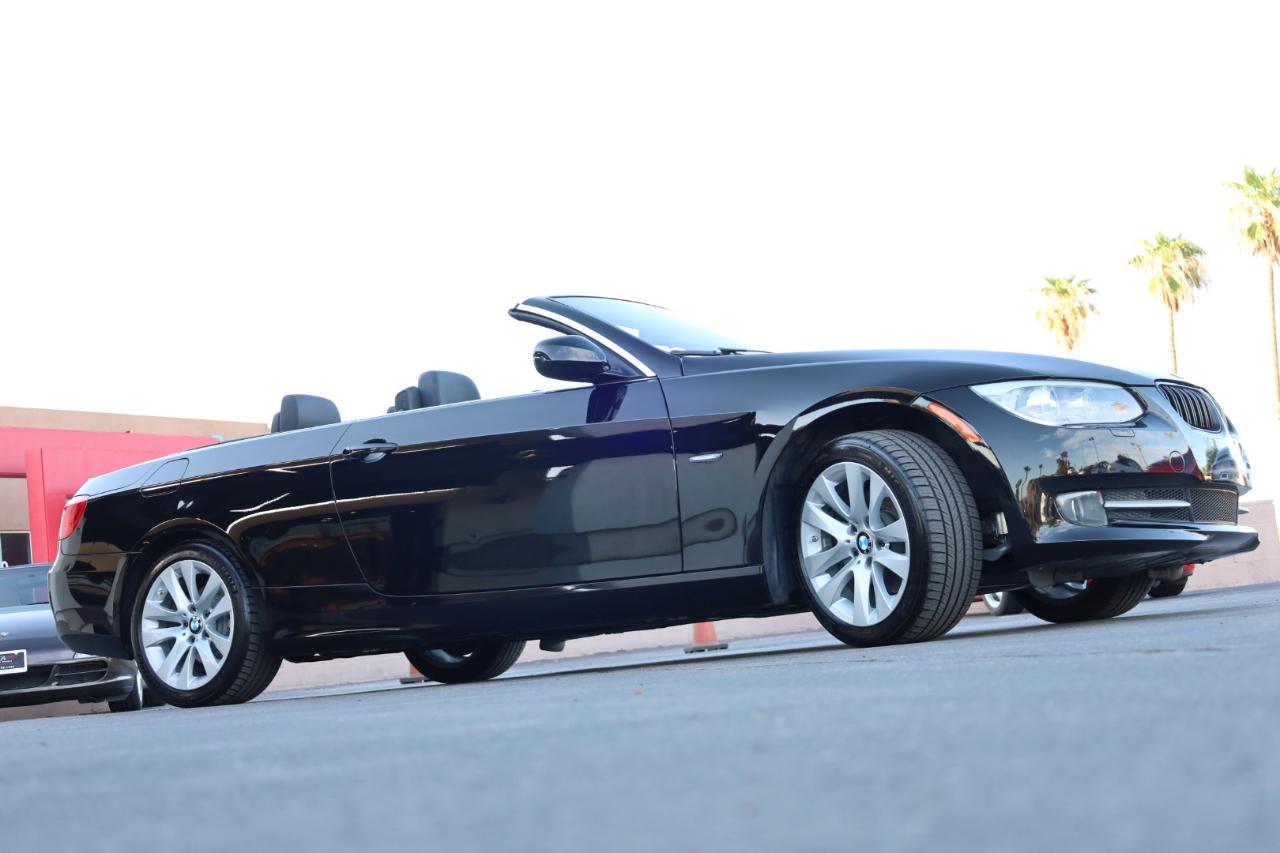 BMW 3-Series 328i Convertible 2013