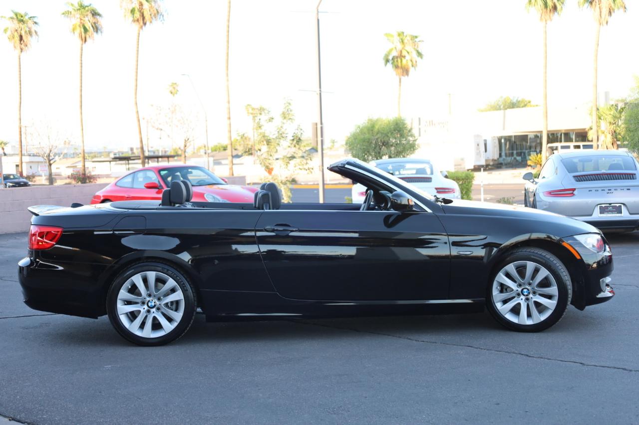 BMW 3-Series 328i Convertible 2013