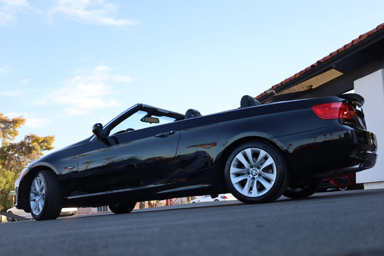 BMW 3-Series 328i Convertible 2013