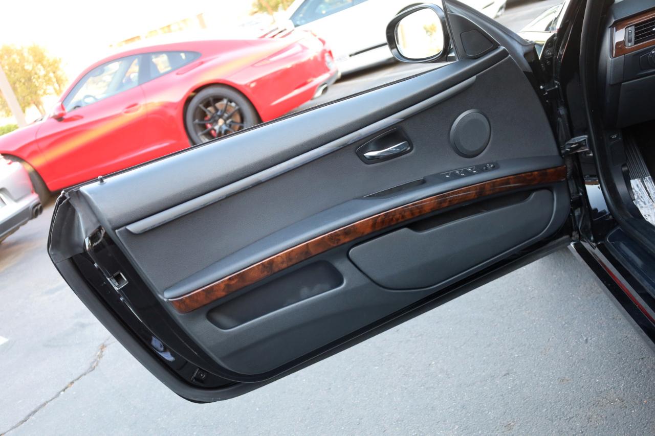 BMW 3-Series 328i Convertible 2013
