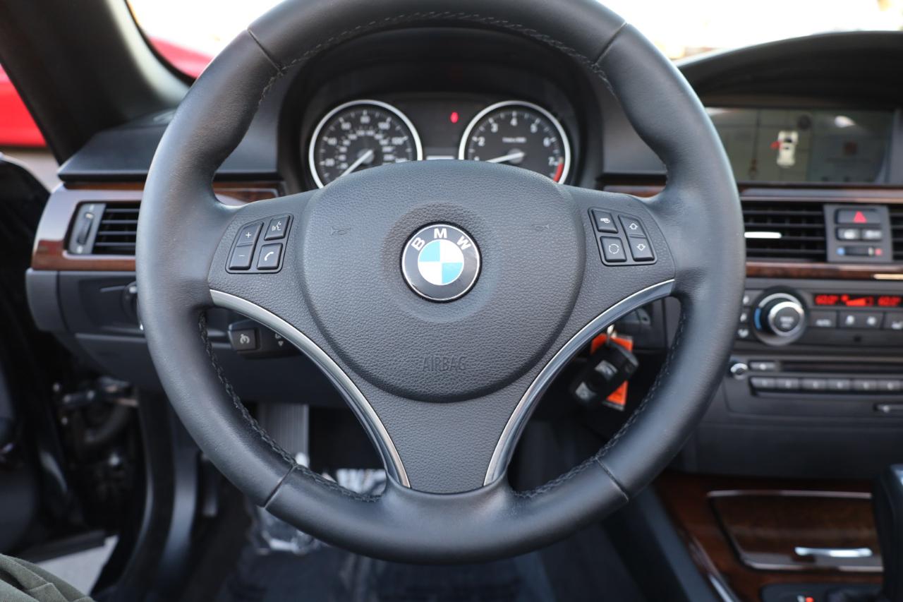 BMW 3-Series 328i Convertible 2013