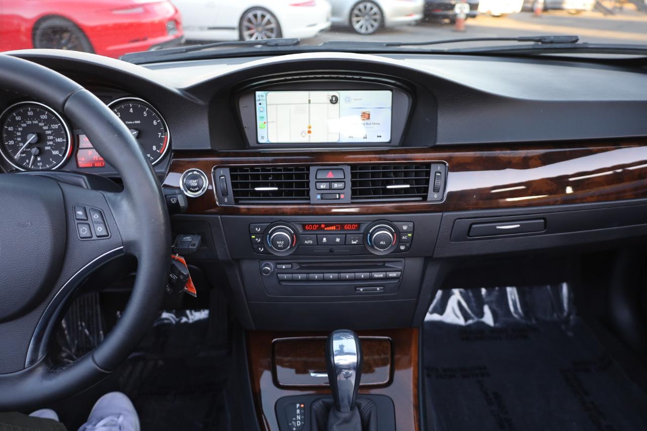 BMW 3-Series 328i Convertible 2013