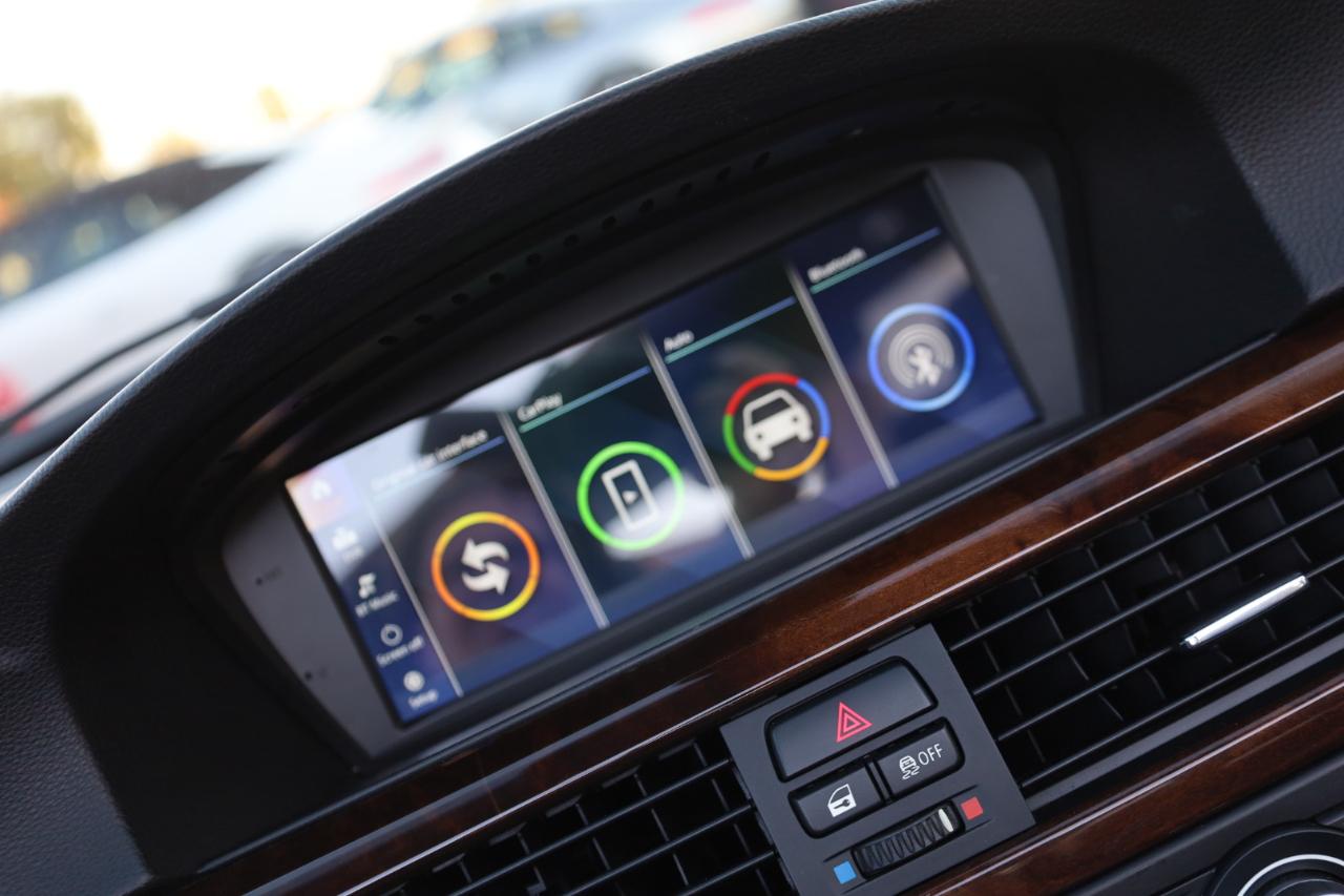 BMW 3-Series 328i Convertible 2013