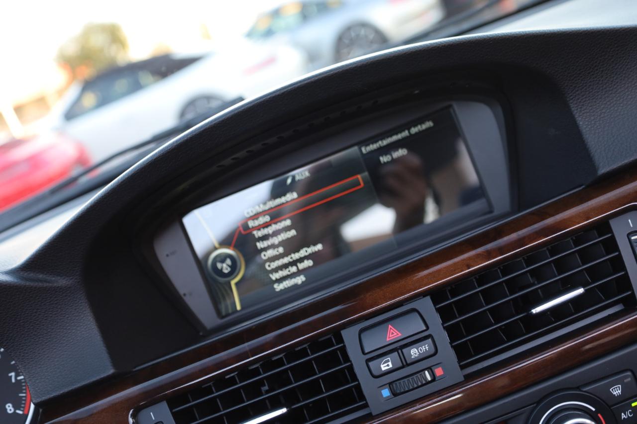 BMW 3-Series 328i Convertible 2013