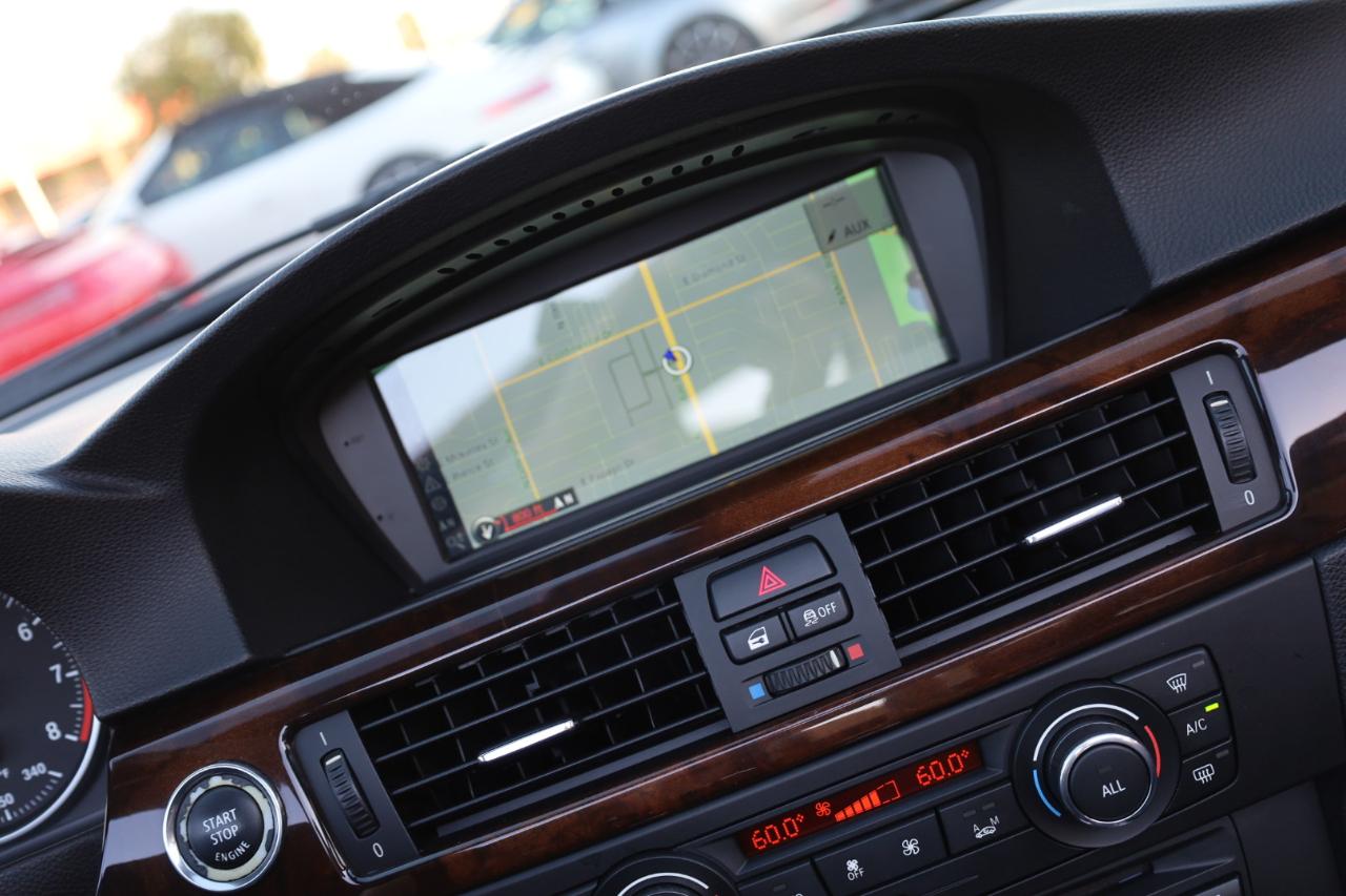 BMW 3-Series 328i Convertible 2013