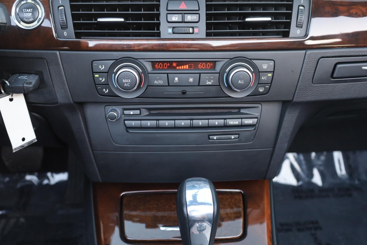 BMW 3-Series 328i Convertible 2013