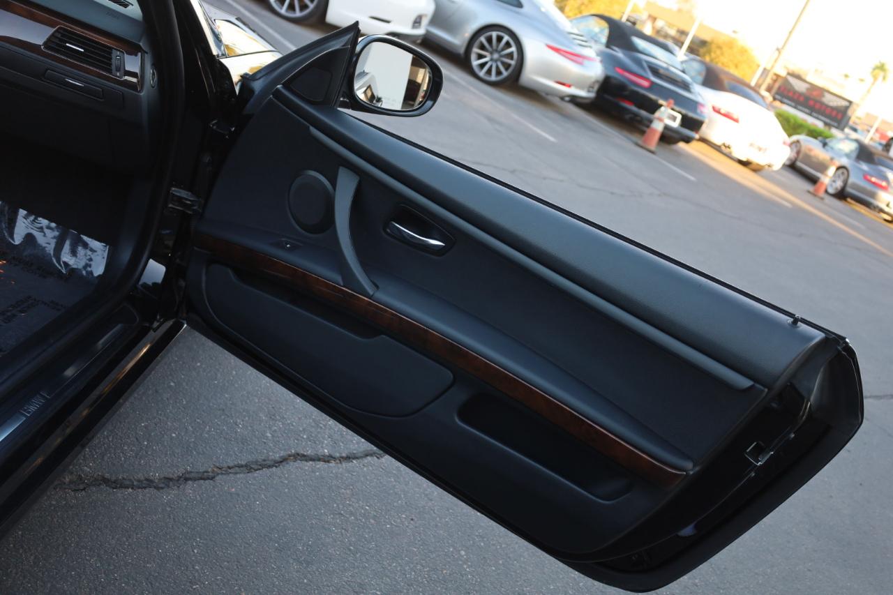 BMW 3-Series 328i Convertible 2013