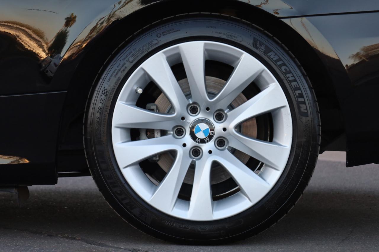 BMW 3-Series 328i Convertible 2013