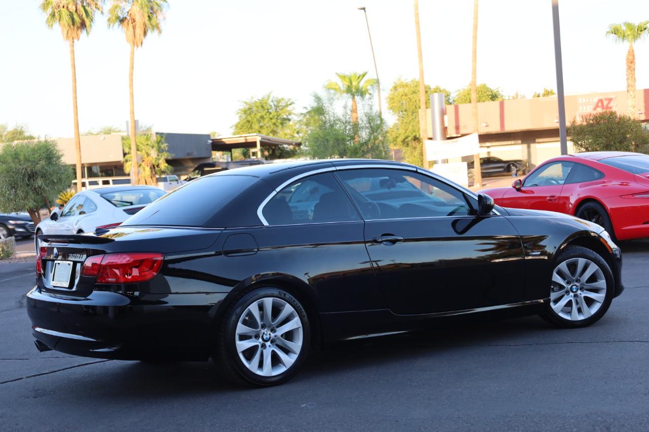 BMW 3-Series 328i Convertible 2013