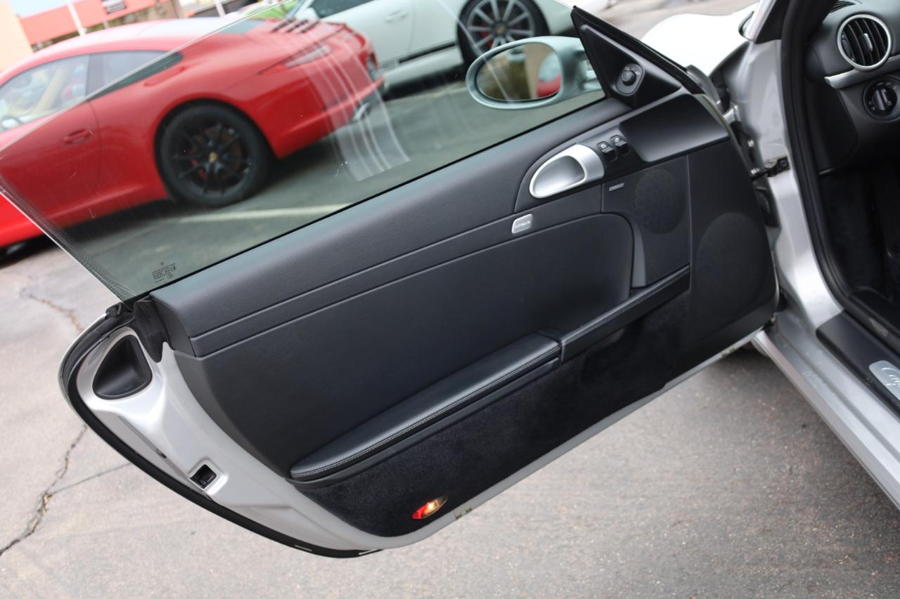 Porsche Cayman S 2006