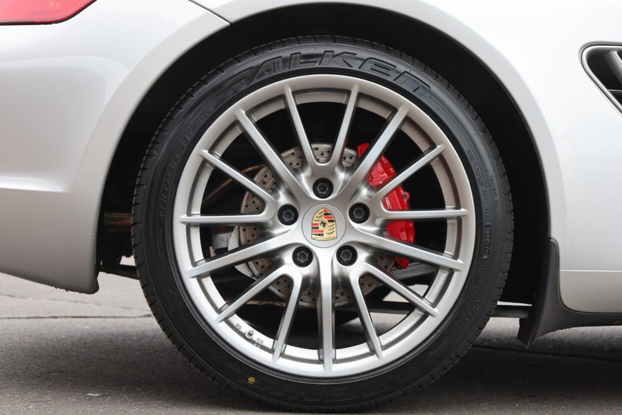 Porsche Cayman S 2006