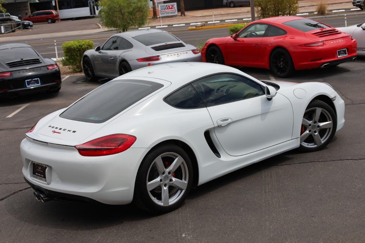 Porsche Cayman Coupe 2016