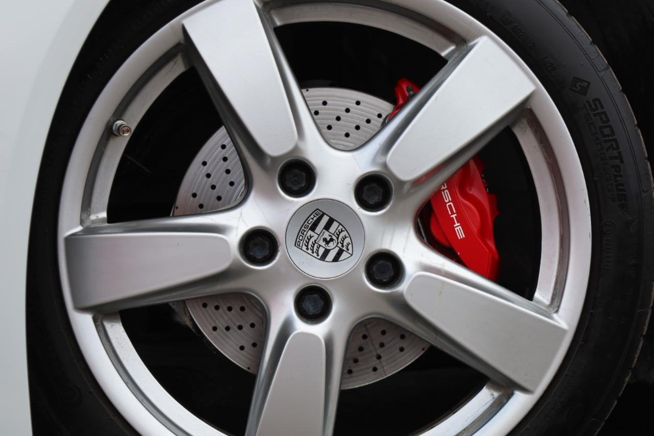 Porsche Cayman Coupe 2016