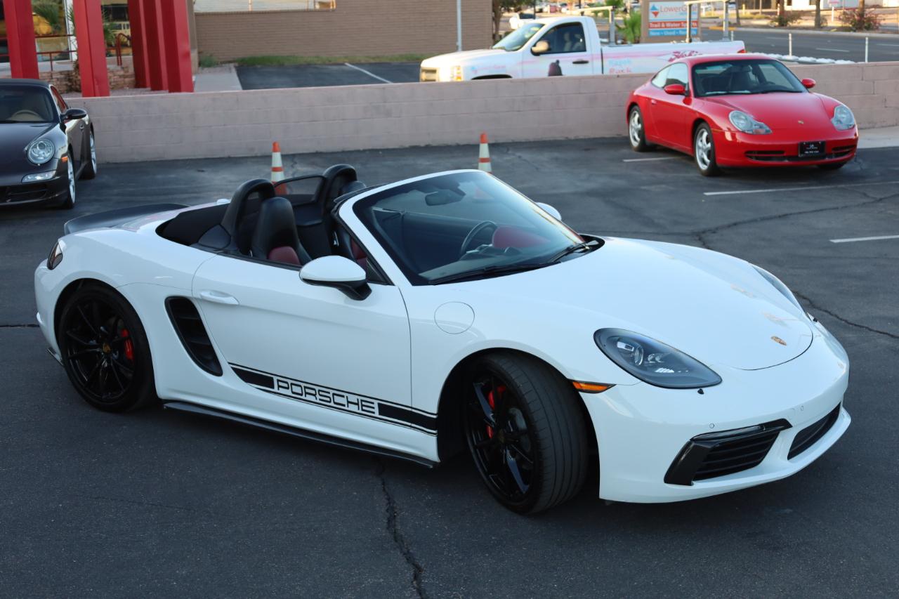 Porsche 718 Boxster S 2017