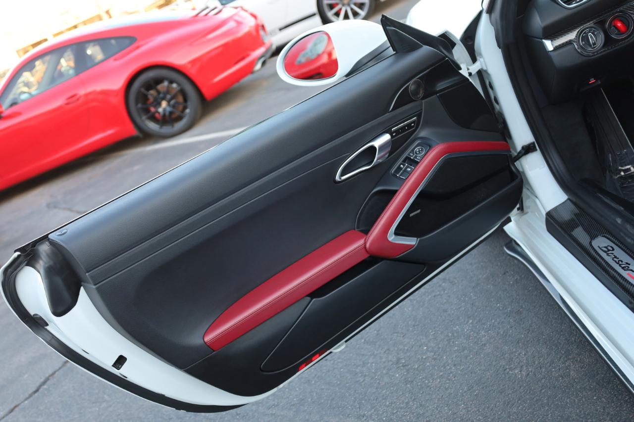 Porsche 718 Boxster S 2017
