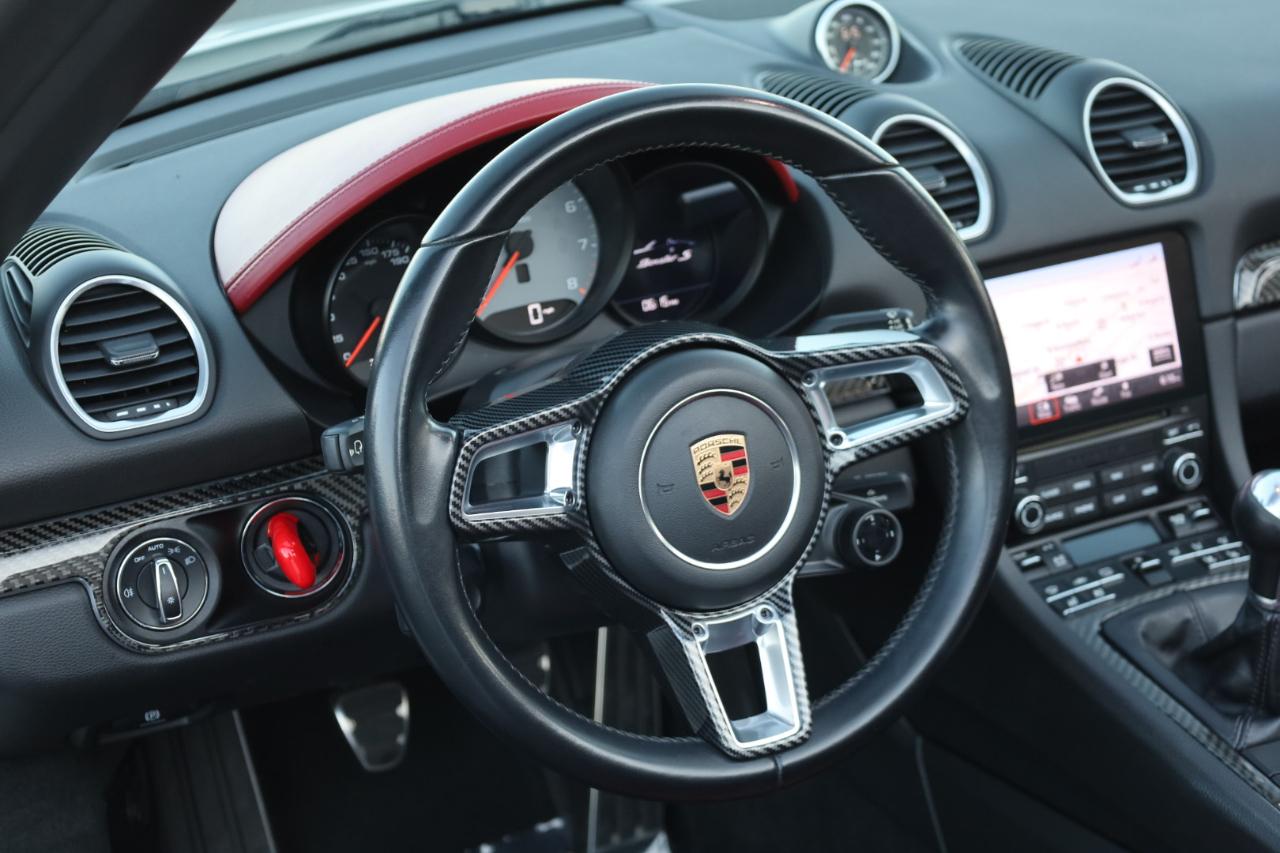 Porsche 718 Boxster S 2017