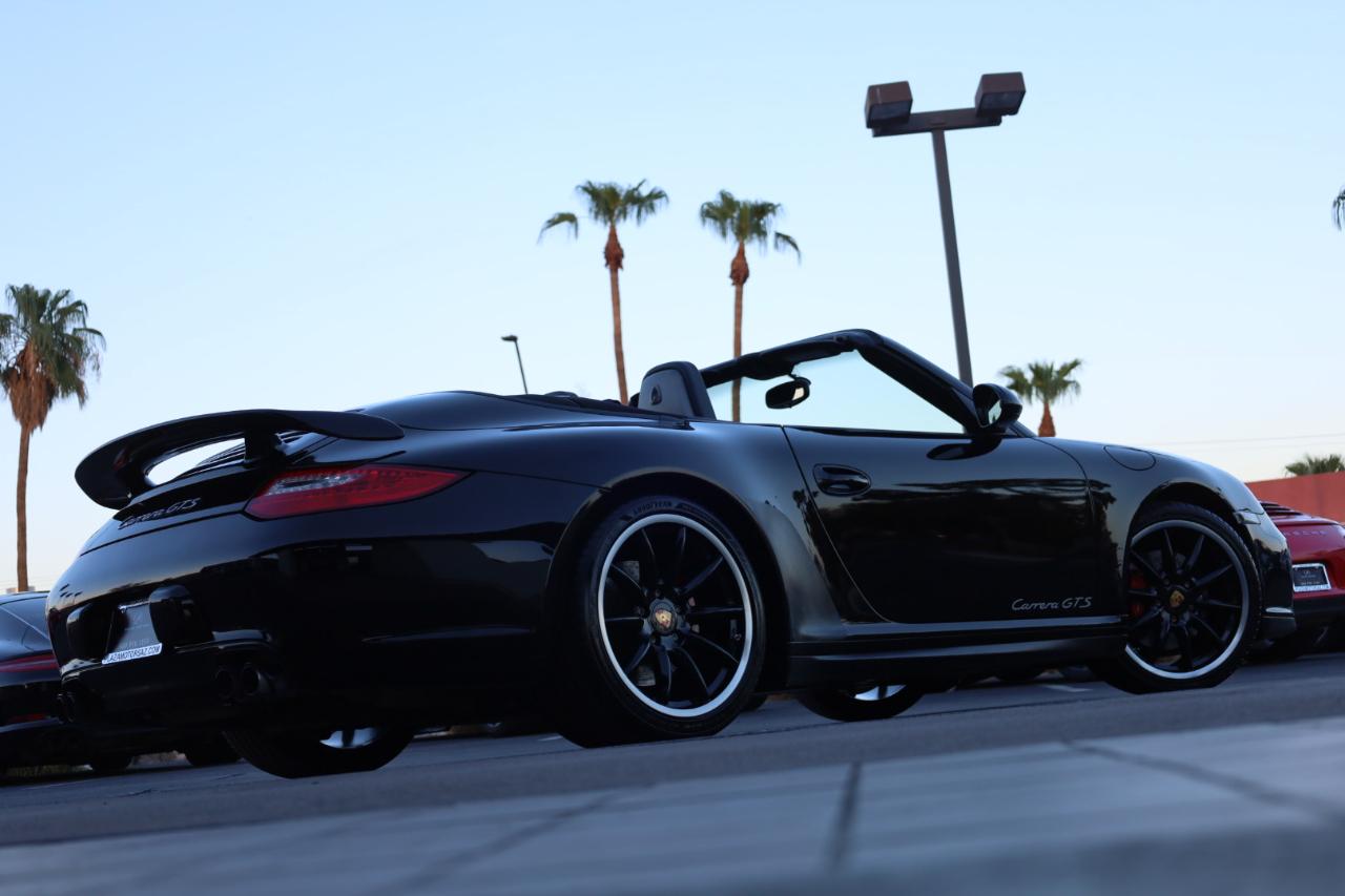 Porsche 911 Carrera GTS Cabriolet 2011