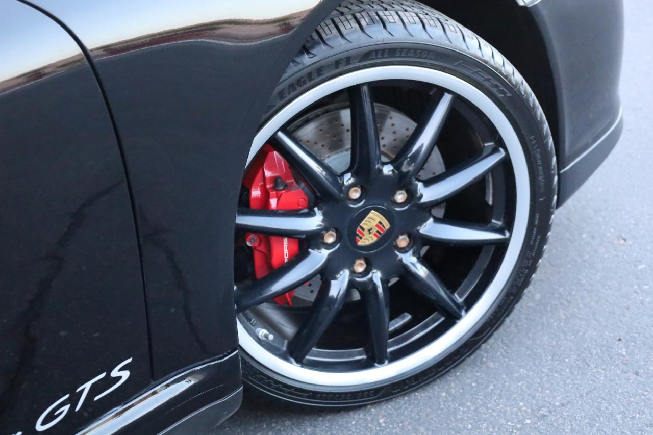 Porsche 911 Carrera GTS Cabriolet 2011