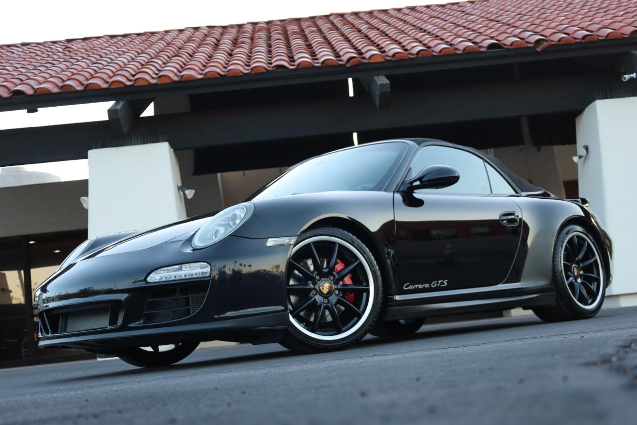 Porsche 911 Carrera GTS Cabriolet 2011