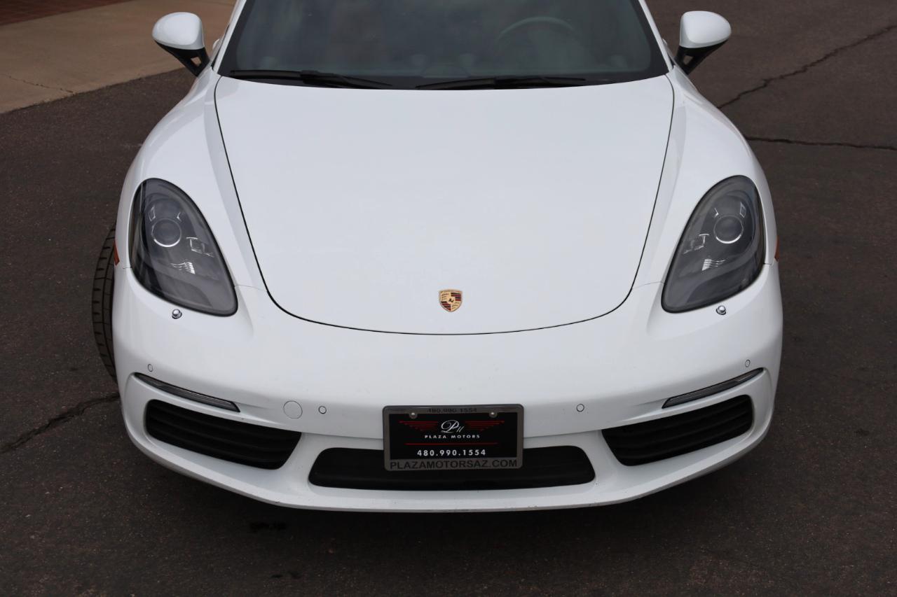 Porsche 718 Cayman Coupe 2018