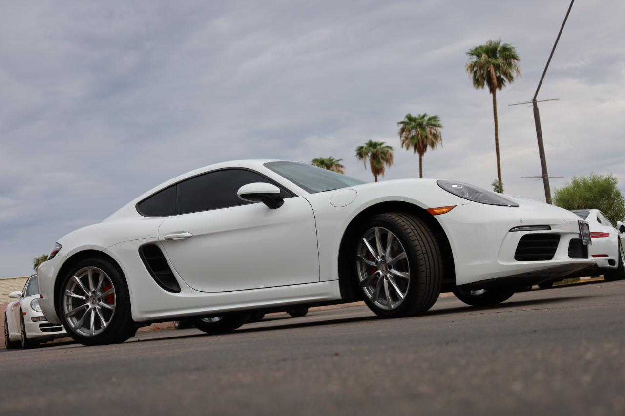 Porsche 718 Cayman Coupe 2018