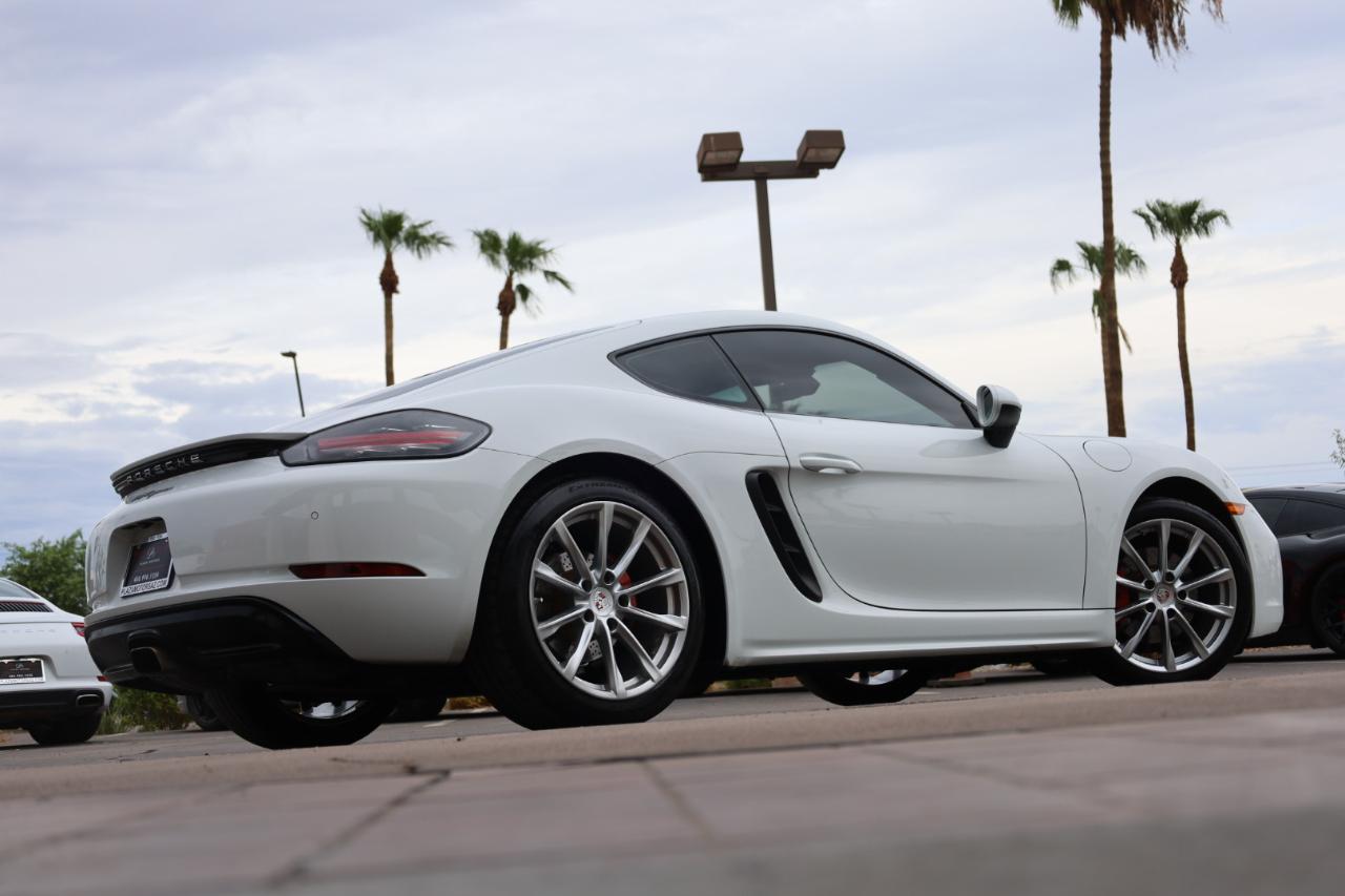 Porsche 718 Cayman Coupe 2018