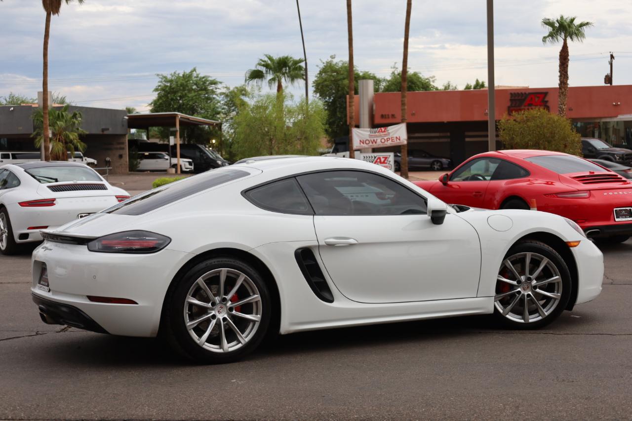 Porsche 718 Cayman Coupe 2018
